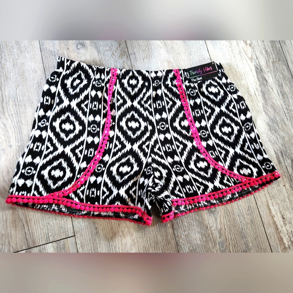 Trendy Vibes Black and White Aztec Pattern Pom Shorts